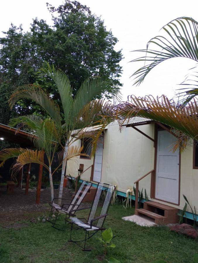 Container House Cahuita Hotel ภายนอก รูปภาพ