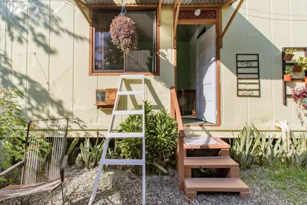 Container House Cahuita Hotel ภายนอก รูปภาพ