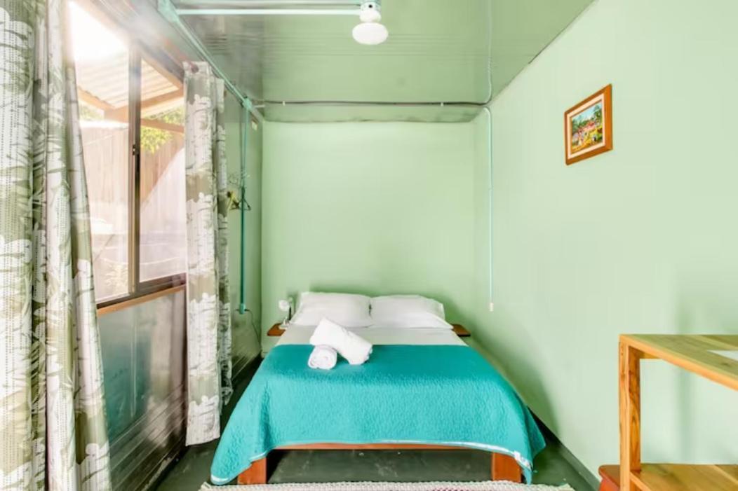 Container House Cahuita Hotel ภายนอก รูปภาพ